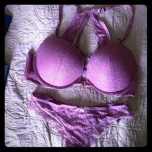 Victoria secret bra and panty set. Open to offers